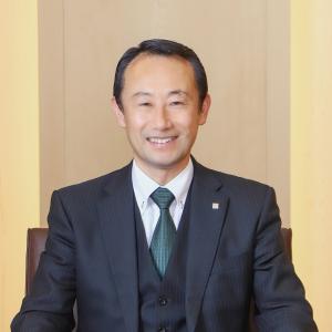 江崎知事の顔写真