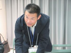 柴田氏