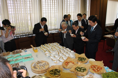 試食会の様子