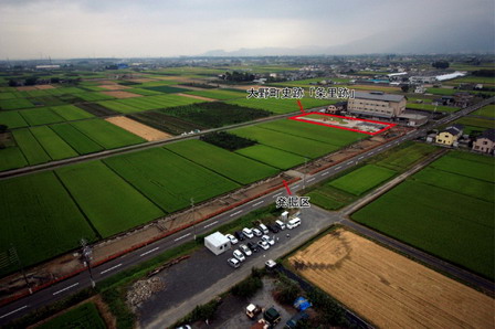 平成26年度発掘区遠景(北東から) 平成26年度発掘区遠景(北東から)