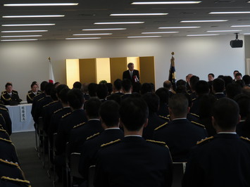 警察職員永年勤続表彰式の様子 警察職員永年勤続表彰式の様子