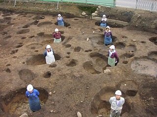掘立柱建物跡 掘立柱建物跡