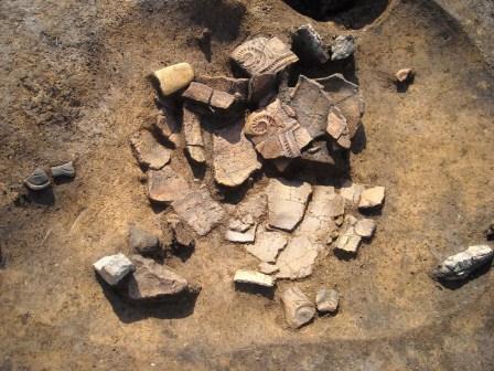 炉の土器出土状況 炉の土器出土状況