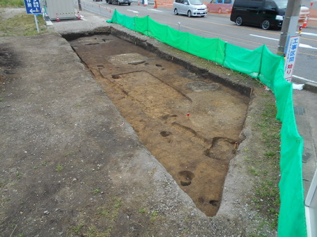 発掘区近景(北西から) 発掘区近景(北西から)