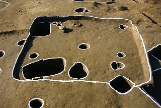 竪穴住居 竪穴住居